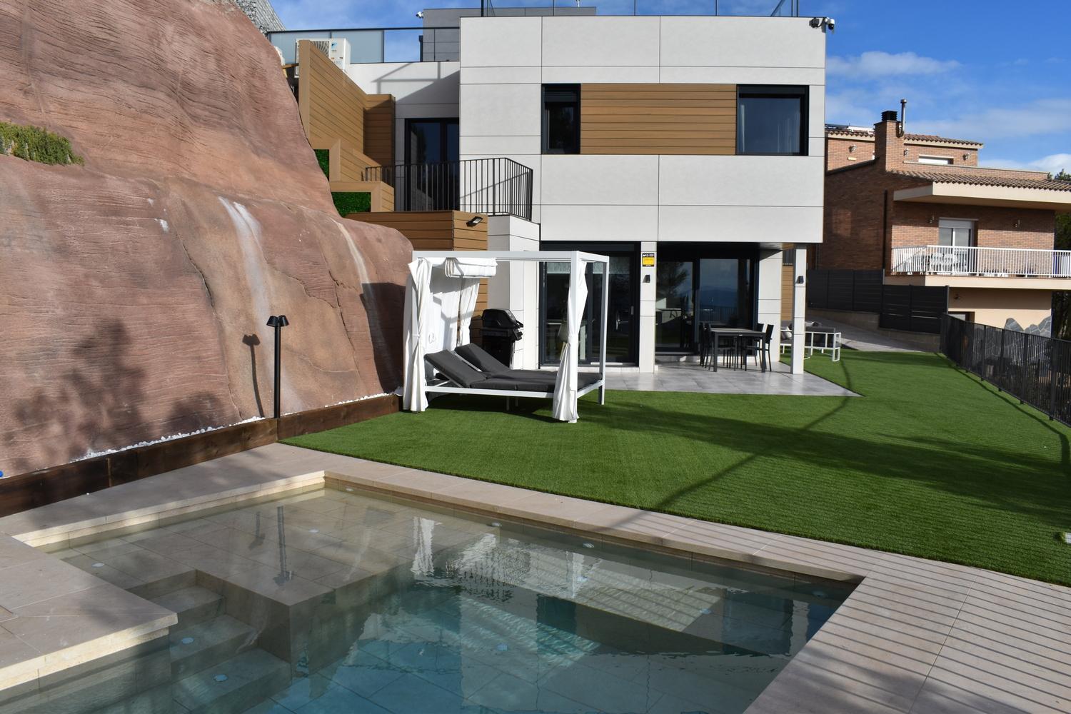 Eagle'S Nest Apartment Castellnou de Bages Exterior photo