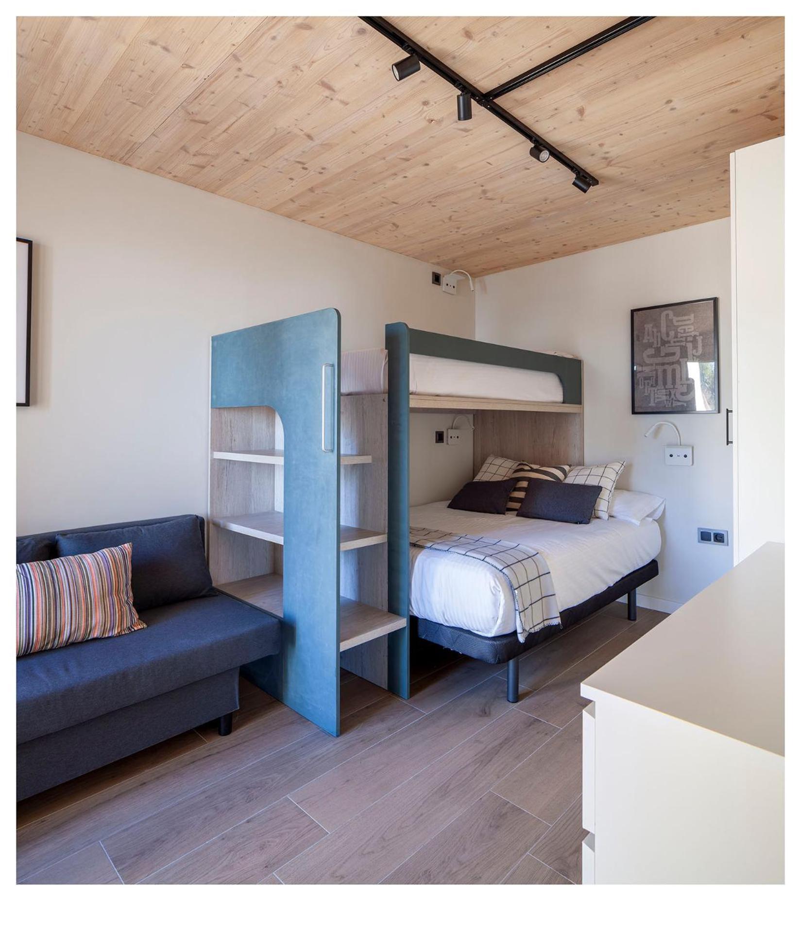 Eagle'S Nest Apartment Castellnou de Bages Exterior photo